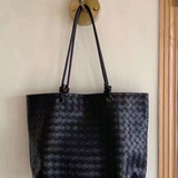 Wendy Woven Tote Bag with Pouch - Black