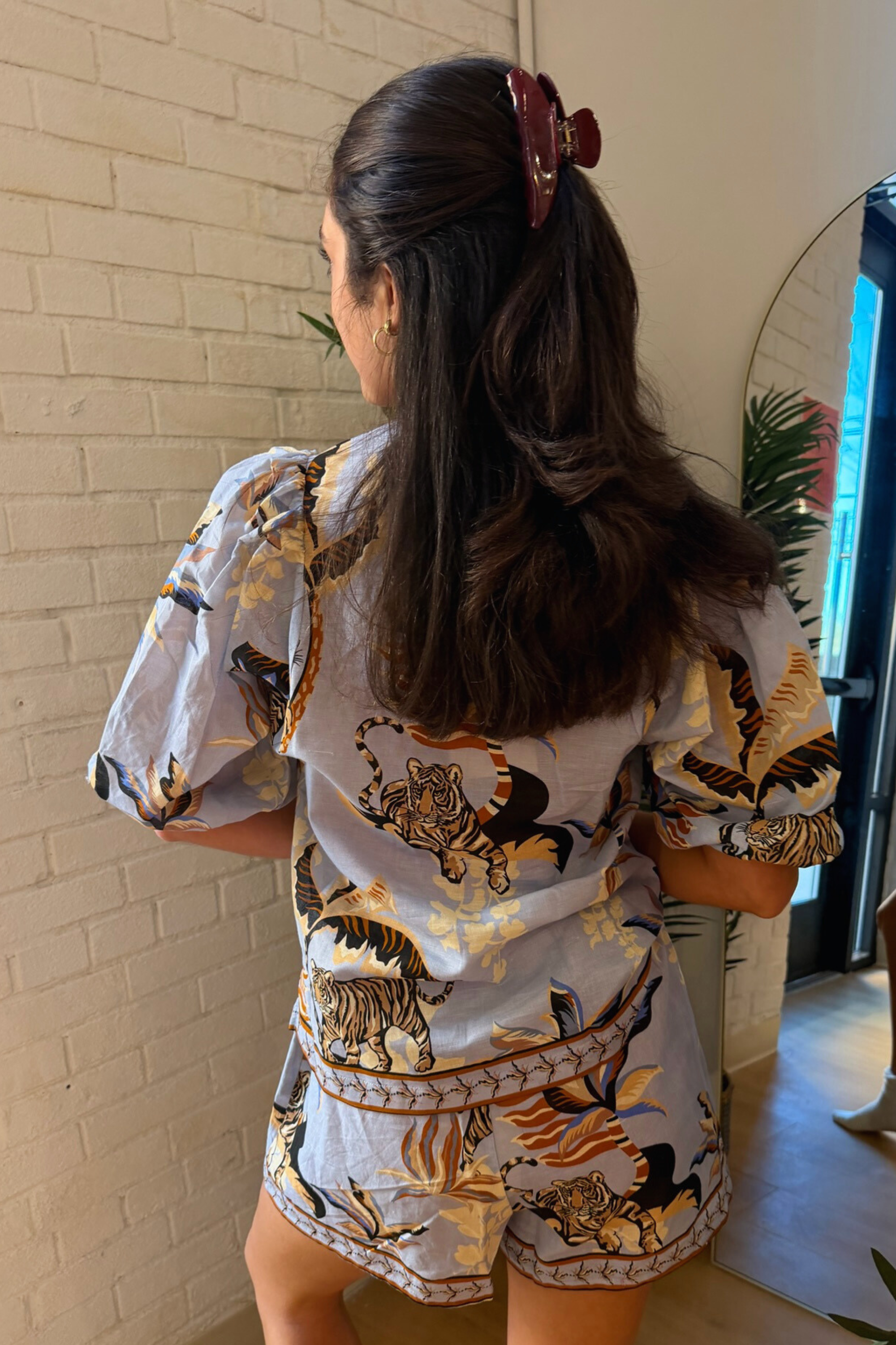 Bali Tiger Balloon Shirt - Light Blue