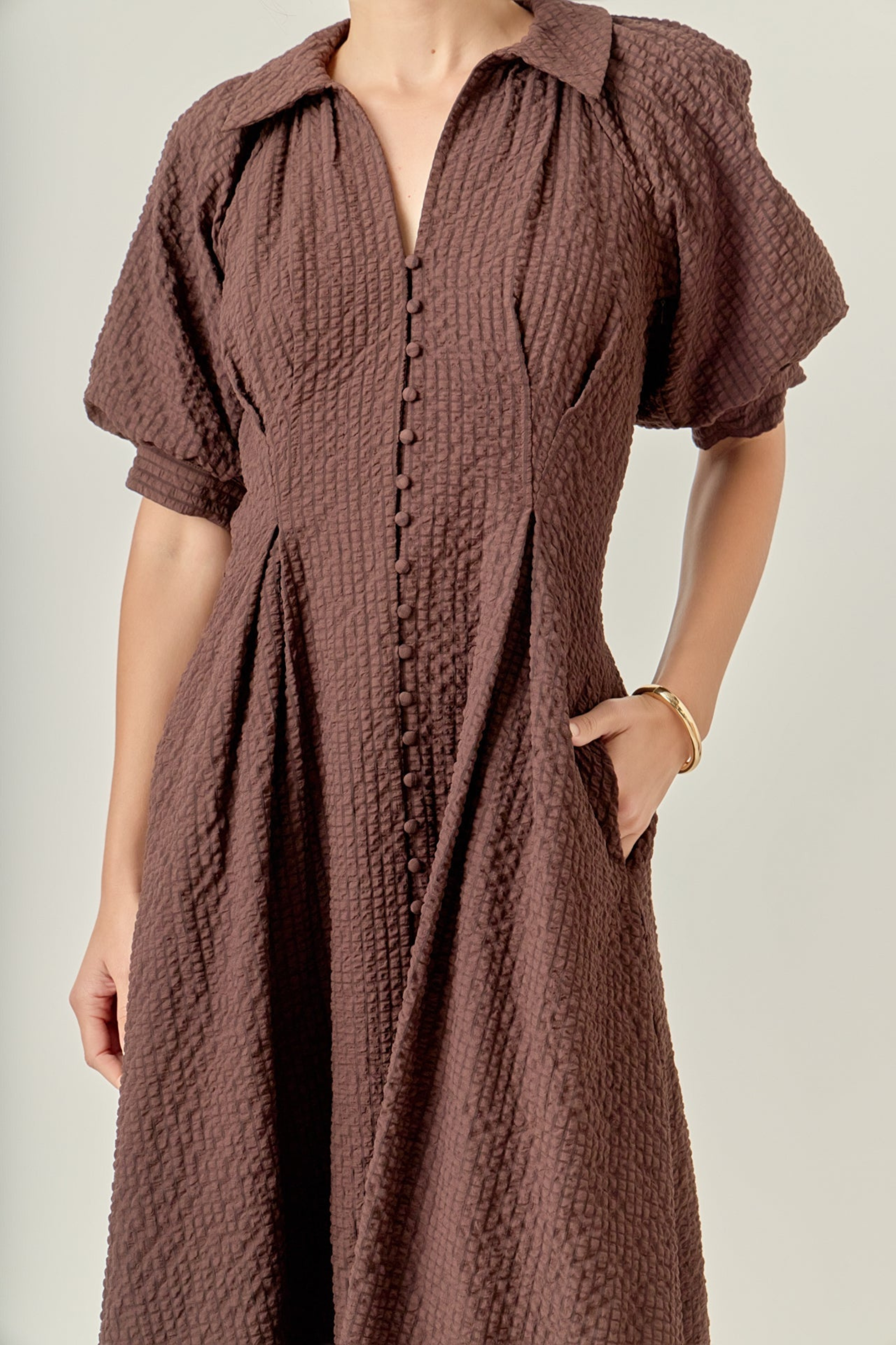 Georgia Textured Midi Dress - Brown