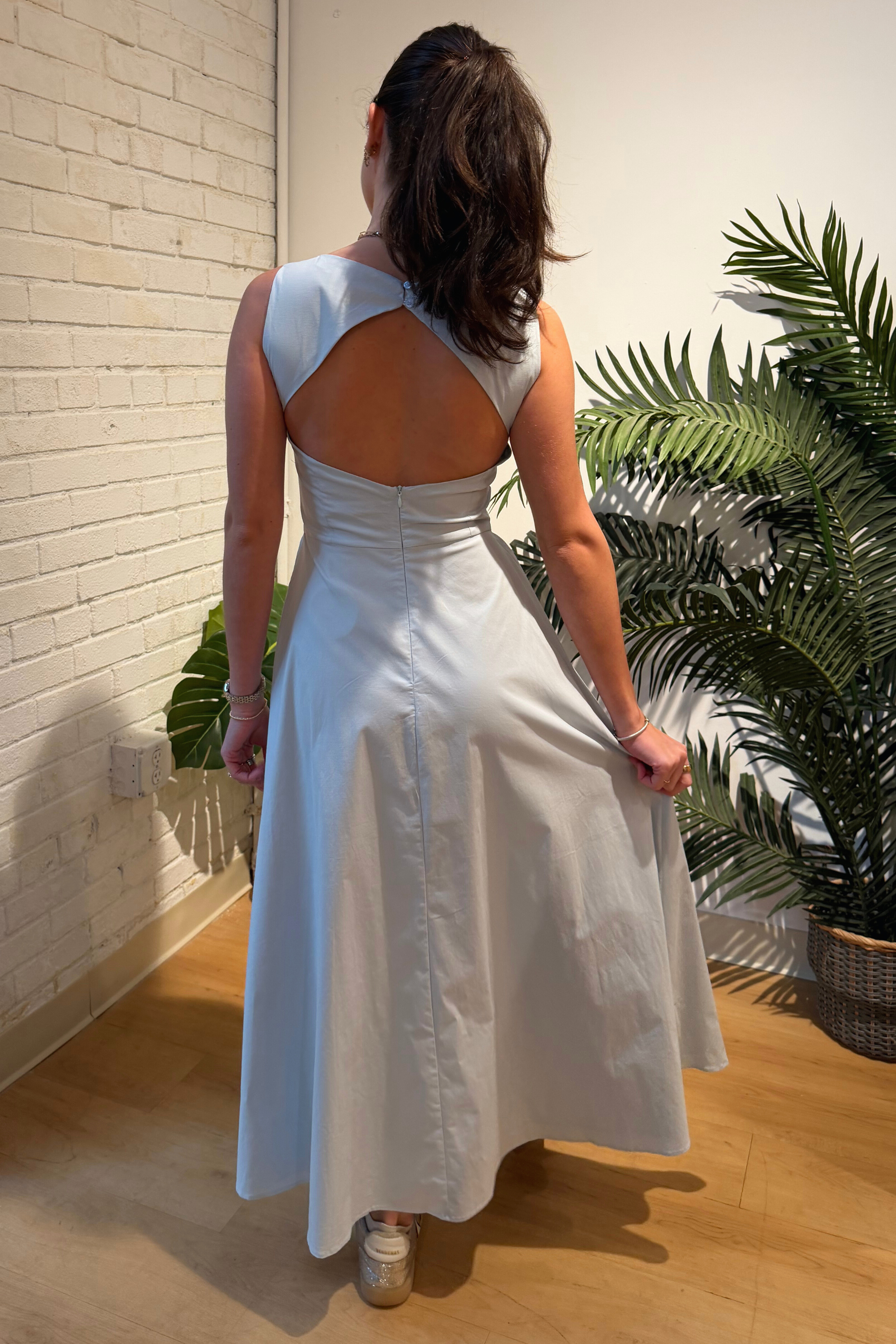 Grayson Midi Dress - Baby Blue