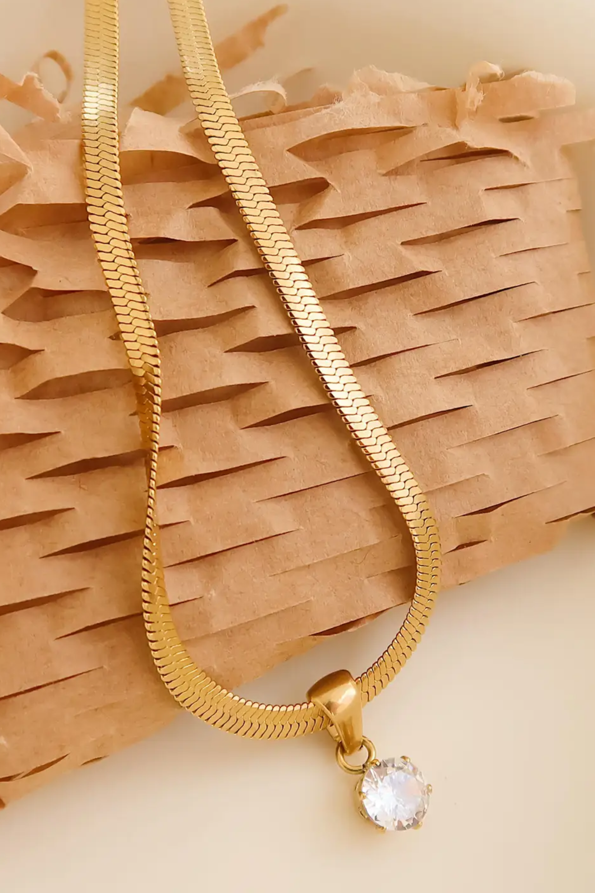 Blanc Snake Chain Necklace