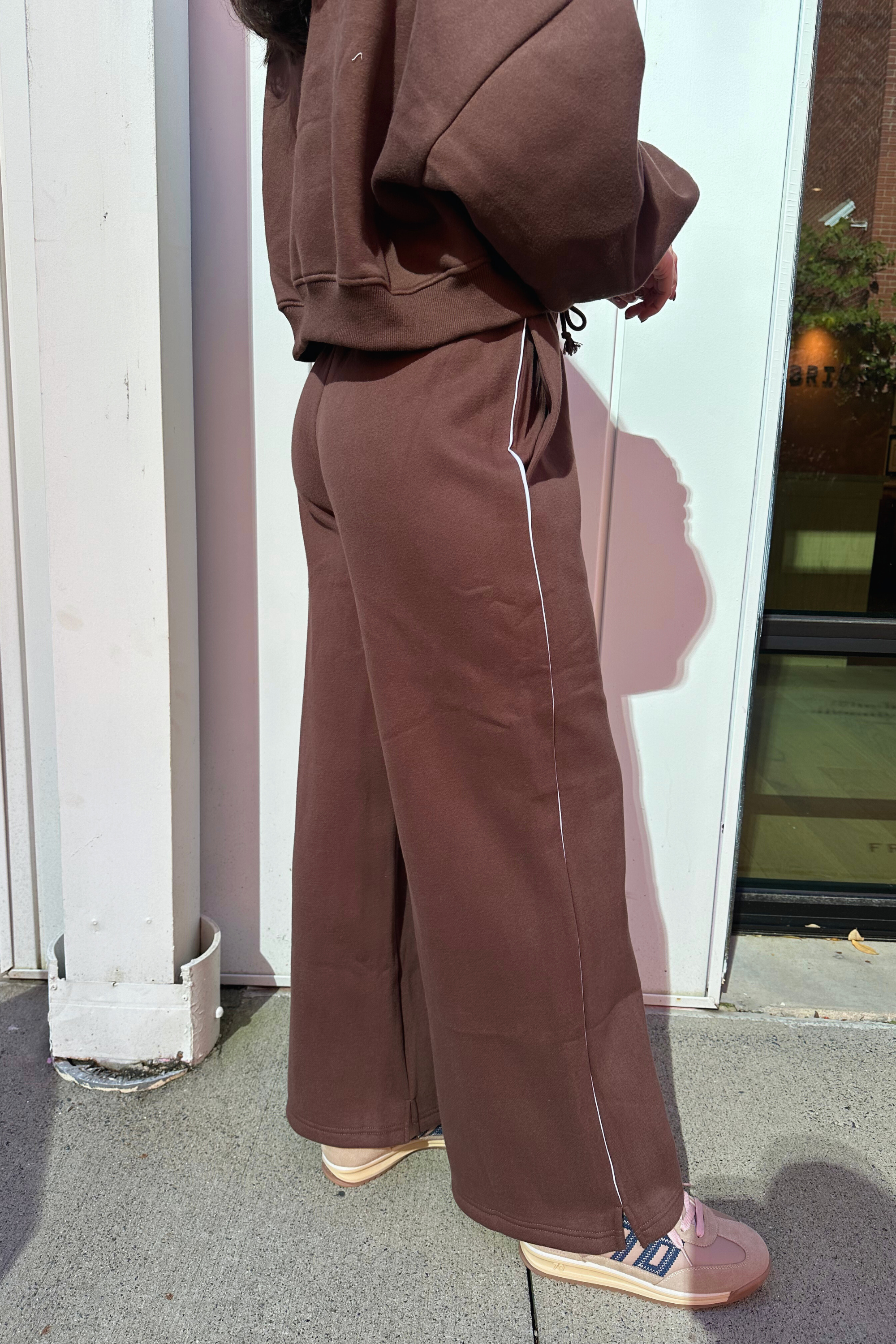 Teddi Fleece Wide Leg Sweatpants - Chocolate