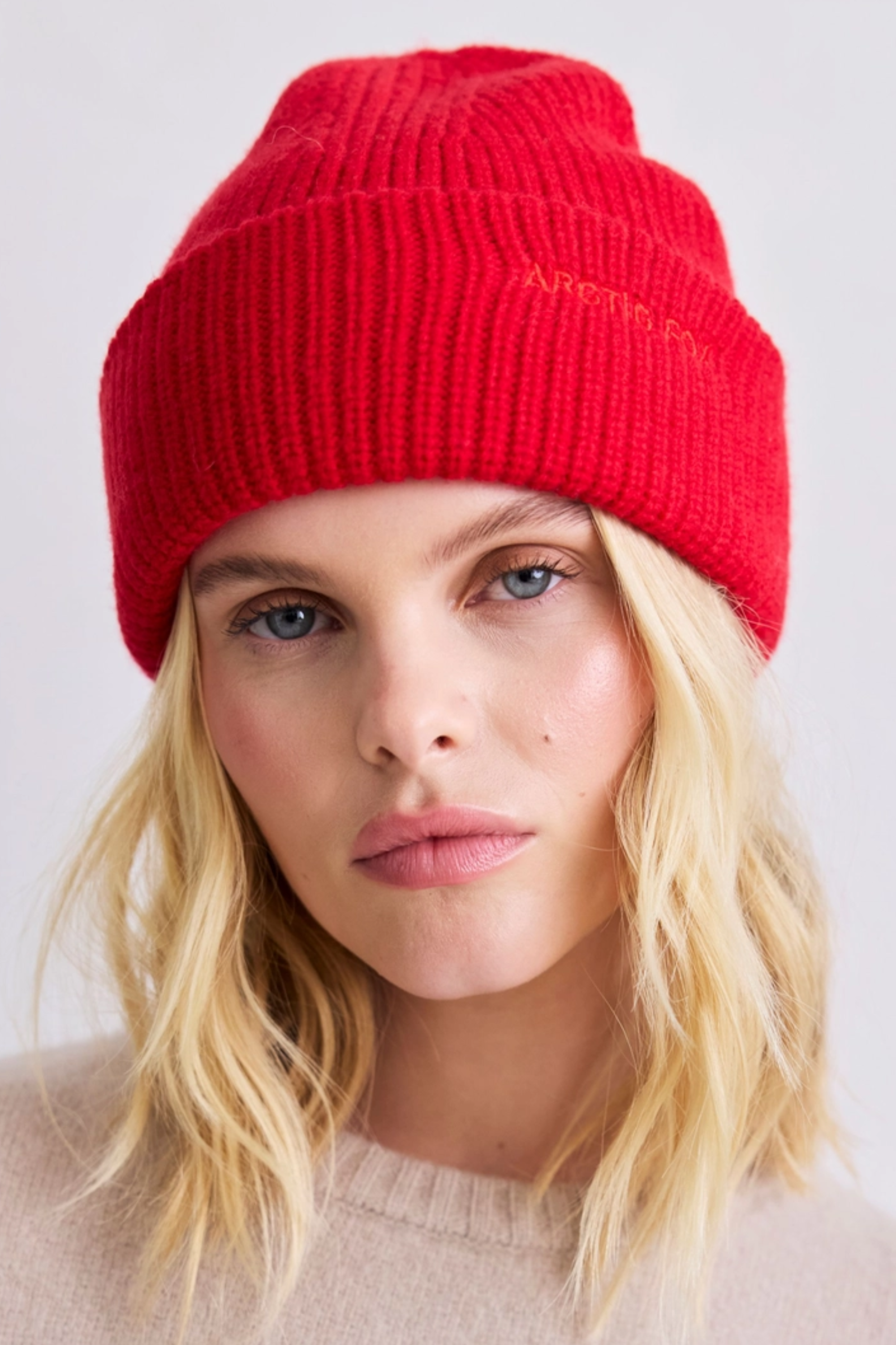 Merino Wool Embroidered Beanie - Flame Red