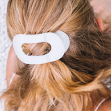 Medium Flat Round Clip - Coconut White