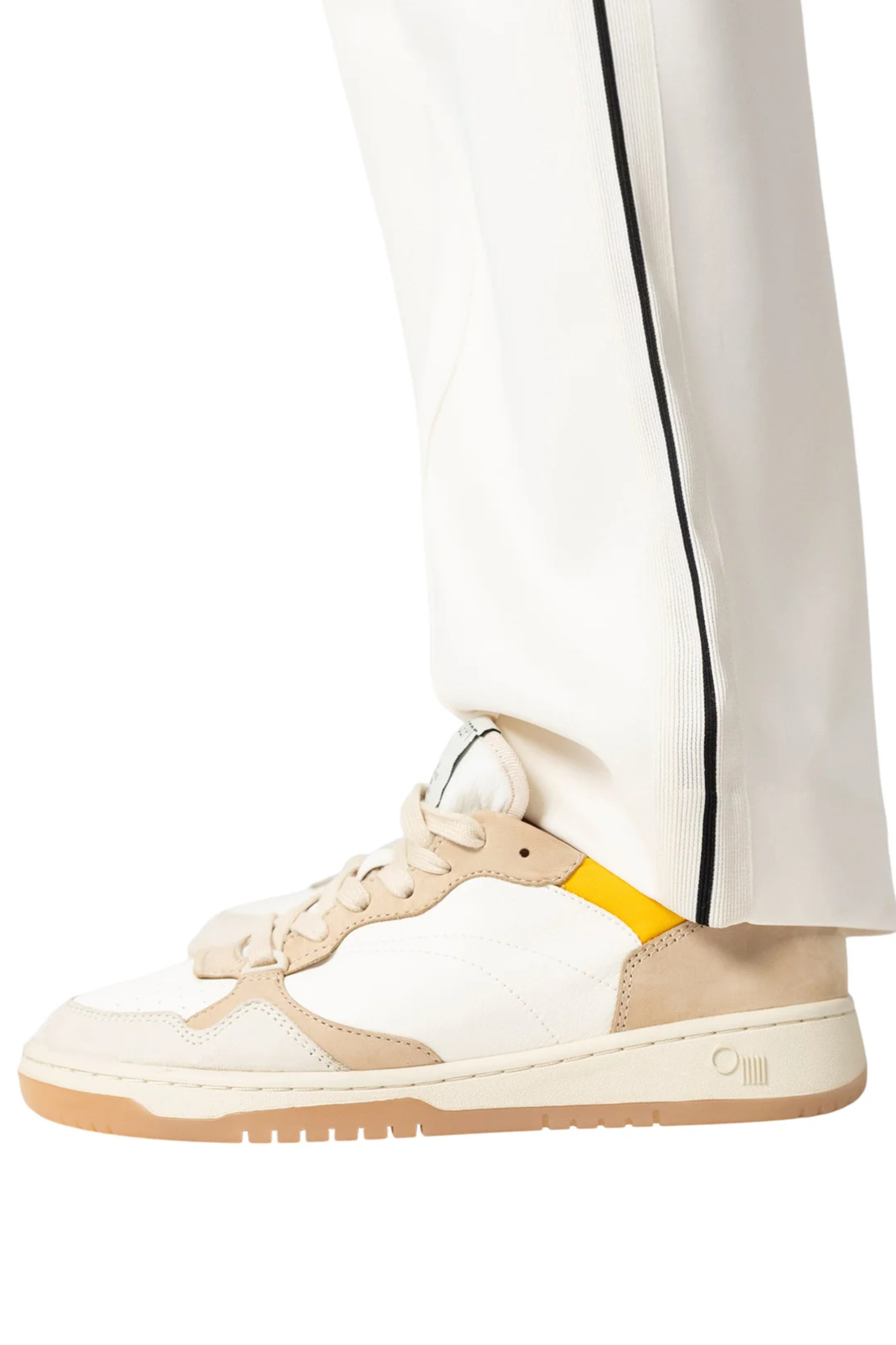 Oncept Phoenix Sneaker - Vanilla