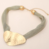 Metal Pendant Mesh Statement Necklace - Gold