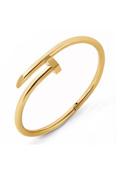 Axel Nail Bracelet